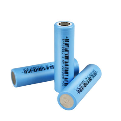 Qualität  11.744Wh INR18650 3200mAh Lithium Cylindrical Battery Deep Cycle Cell usine
